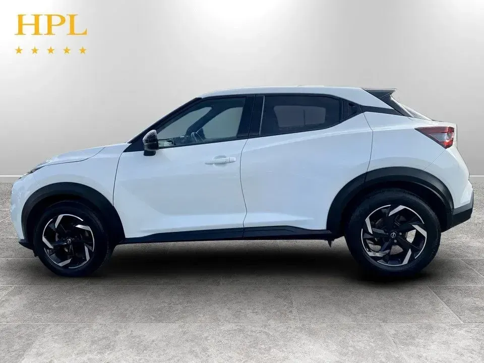 Used Nissan Juke N-Connecta 114 HP (83 kW) 2023 White SUV