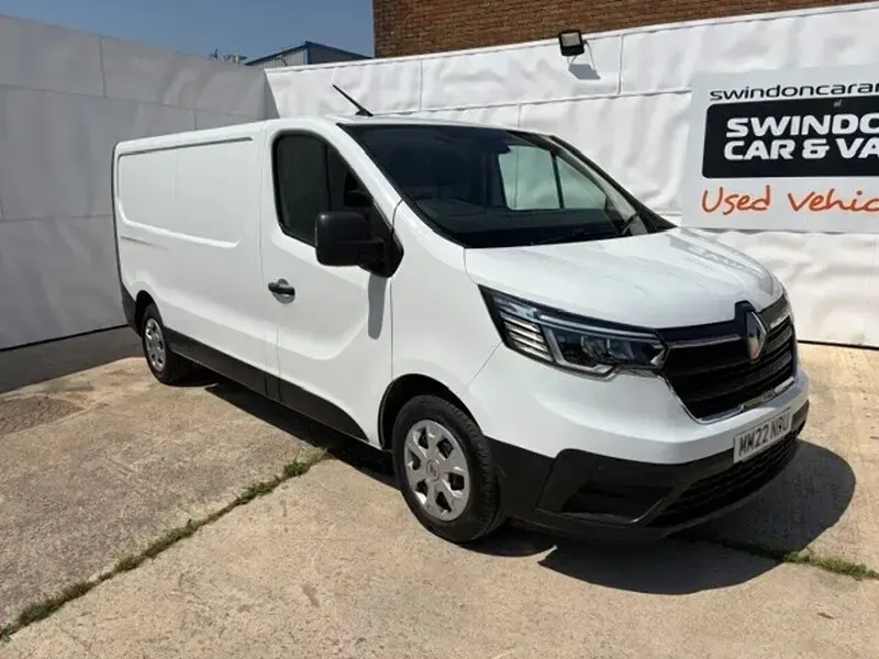 Used Renault Trafic Business 130 HP (95 kW) 2022 White