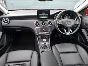 Used Mercedes A180 109 HP (80 kW) 2017 Red Hatchback