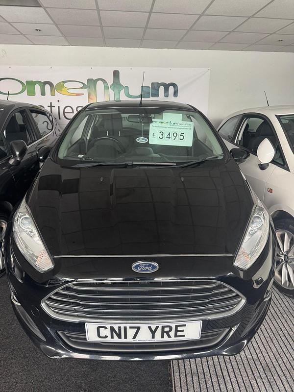 Black Used 2017 Ford Fiesta Zetec Hatchback | £3,495 (Super price) - Image 1/4