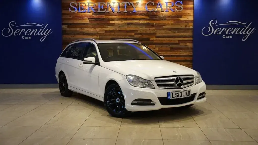 Used Mercedes C180 Executive 156 HP (114 kW) 2012 Estate