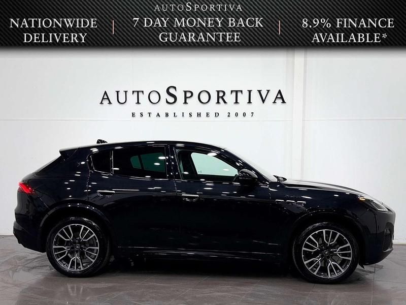 Used Maserati Grecale 330 HP (242 kW) 2023 Black SUV