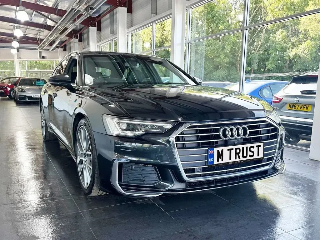 Used Audi A6 S-Line 204 HP (150 kW) 2019 Grey Estate