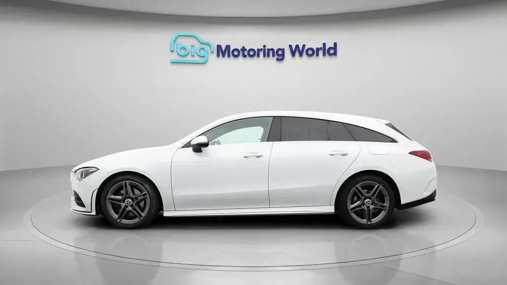 Used Mercedes CLA200 Shooting Brake AMG line 163 HP (119 kW) 2022 White Estate
