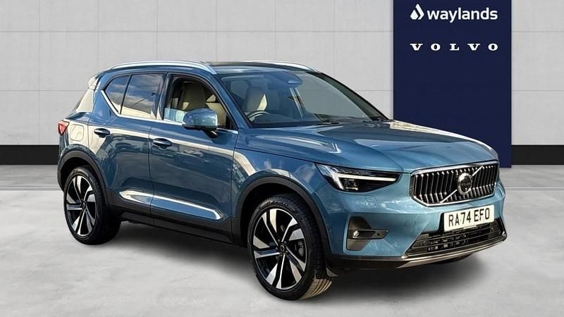 Usado Volvo XC40 Ultra 2025 Azul SUV