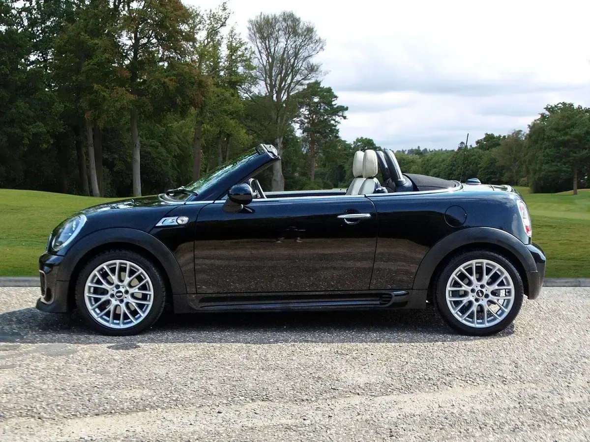 Used Mini Cooper S Roadster 2013 Black Cabriolet