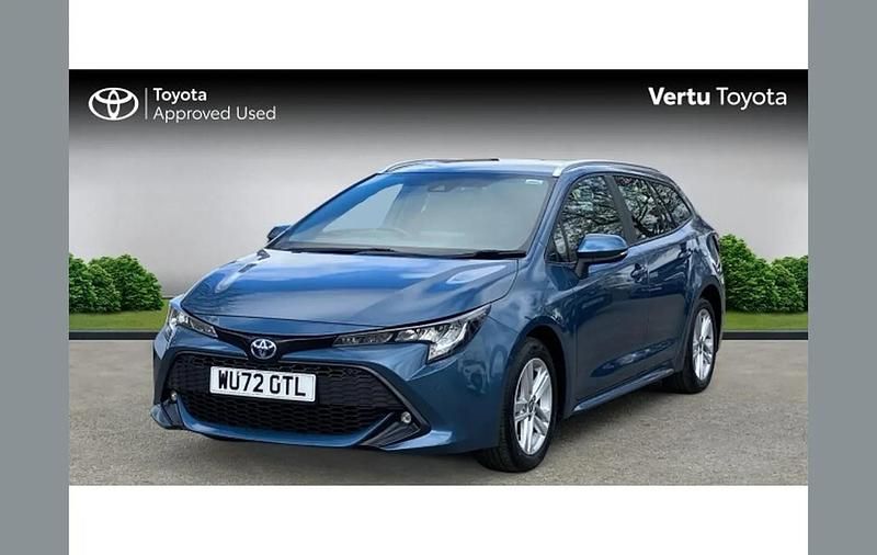 Used Toyota Corolla Sport 122 HP (89 kW) 2022 Blue Estate