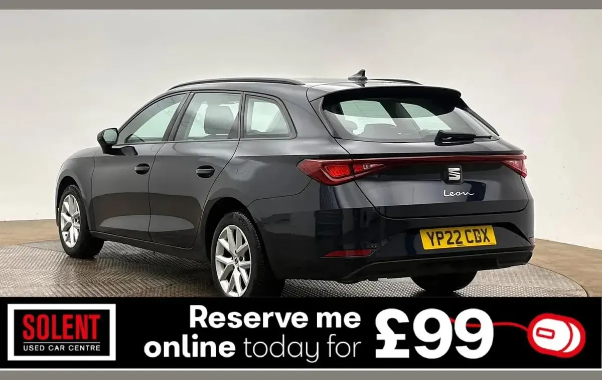 Used Seat Leon SE 128 HP (94 kW) 2022 Blue Estate