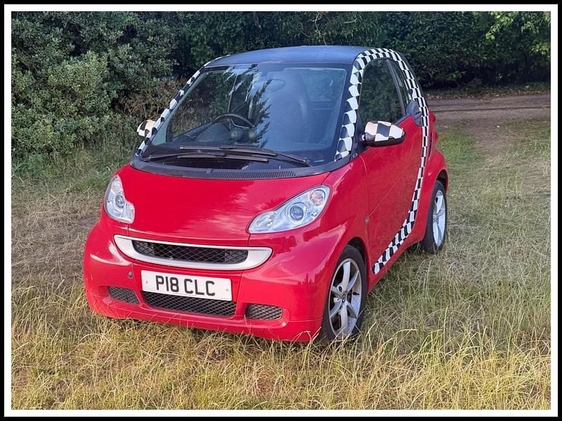 Silver Used 2011 Smart ForTwo Coupé Pulse Coupe | £2,995 (Fair price) - Image 1/4