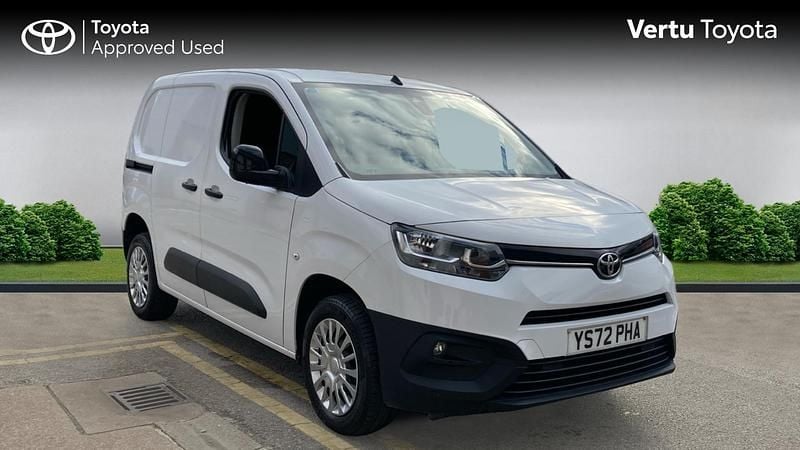 Used 2023 Toyota Proace City Van | £11,989 (Super price) - Image 1/3