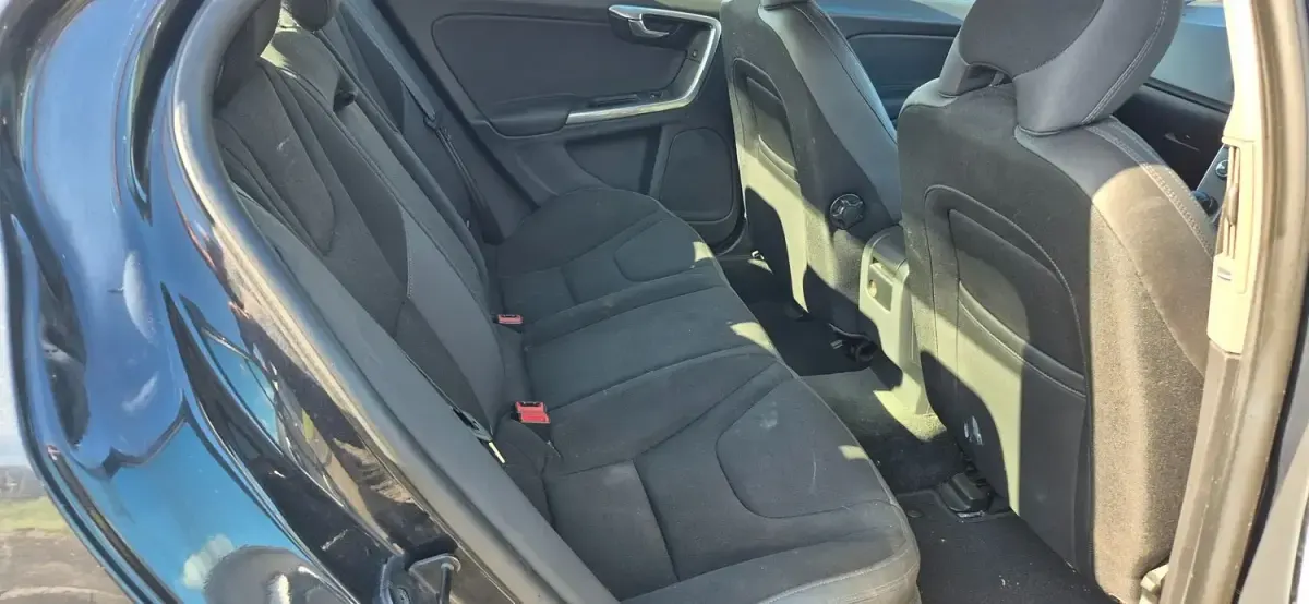 Used Volvo S60 SE 115 HP (84 kW) 2012 Grey Sedan