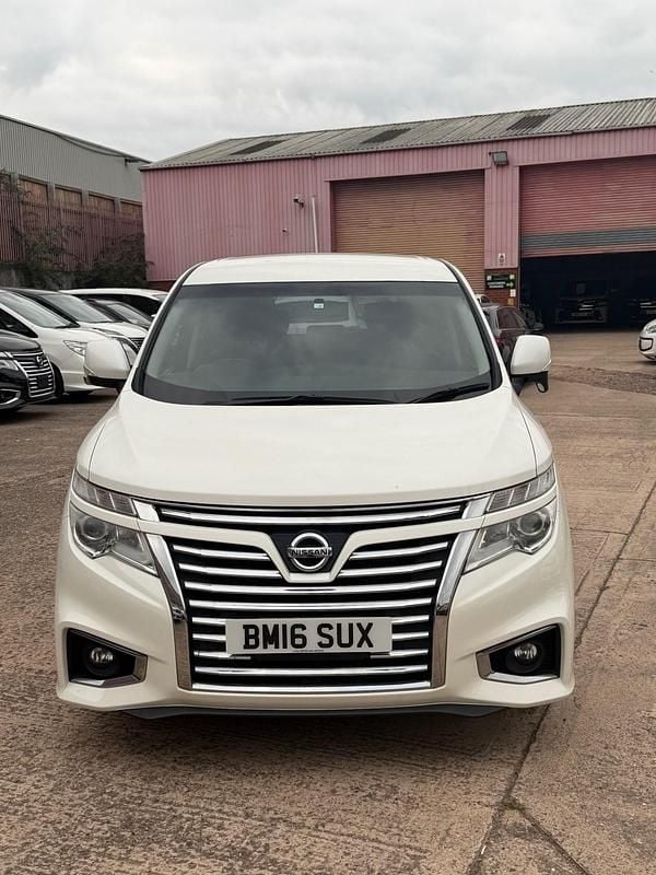 White Used 2016 Nissan Elgrand MPV | £13,450 (Super price) - Image 1/4