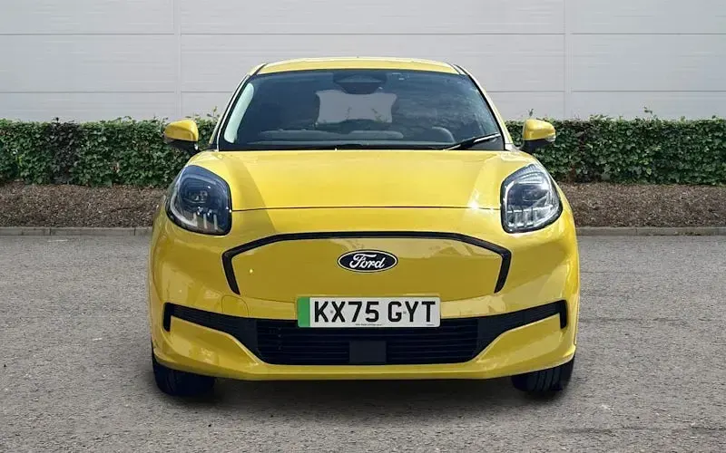 Used Ford Puma Gen-E Premium 122 kW (167 HP) 2025 Yellow SUV