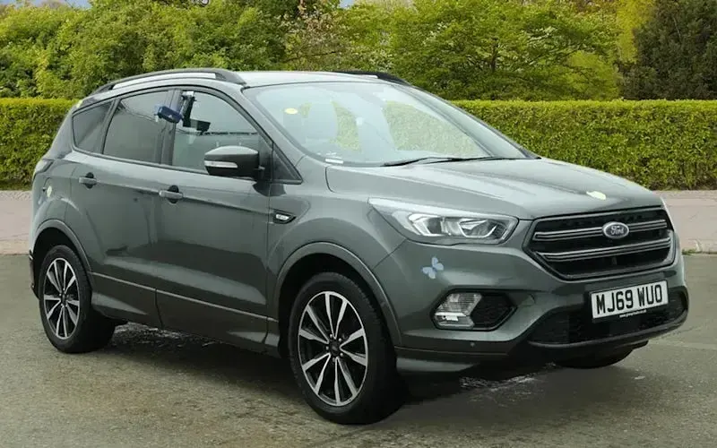 Usado Ford Kuga ST-Line 150 HP (110 kW) 2019 SUV