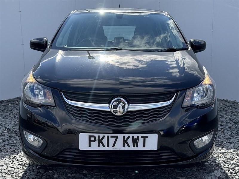 Used Vauxhall Viva 75 HP (55 kW) 2017 Black Hatchback