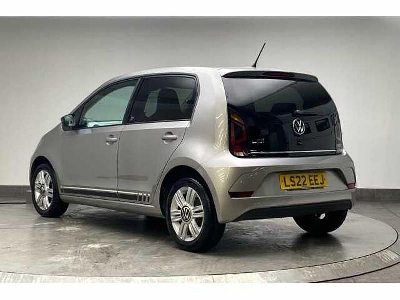 Used VW up! 65 HP (47 kW) 2022 Hatchback