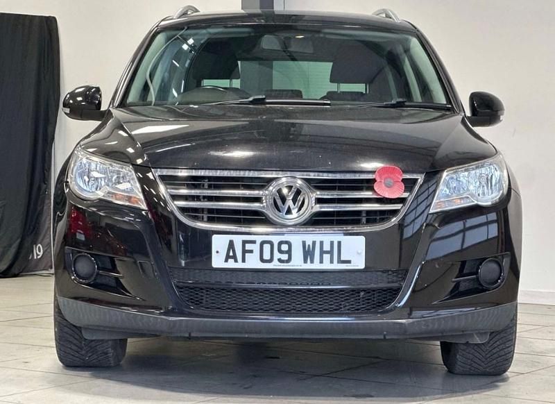 Second-hand VW Tiguan SE 2009 Negru SUV