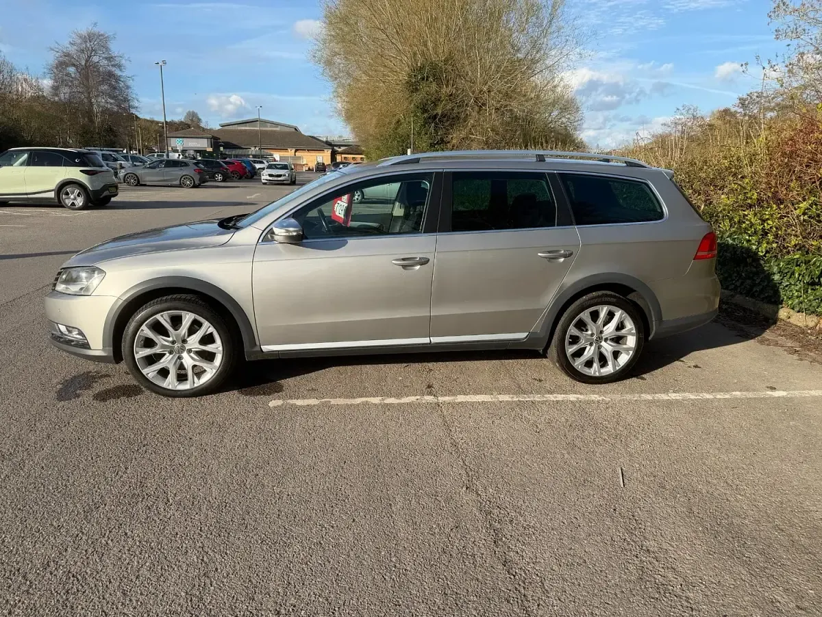 Used VW Passat 2013 Silver Estate