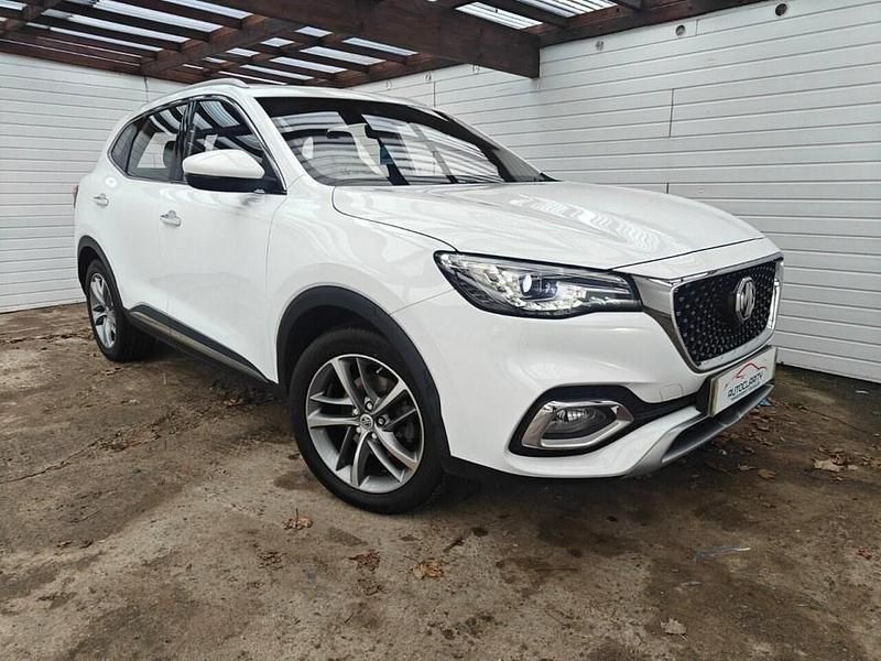 White Used 2022 MG HS Exclusive SUV | £12,995 (Good price) - Image 1/4