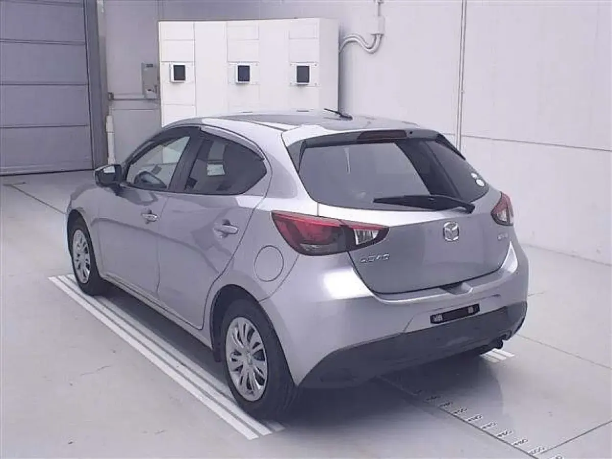 Used Mazda Demio 2016 Silver Hatchback