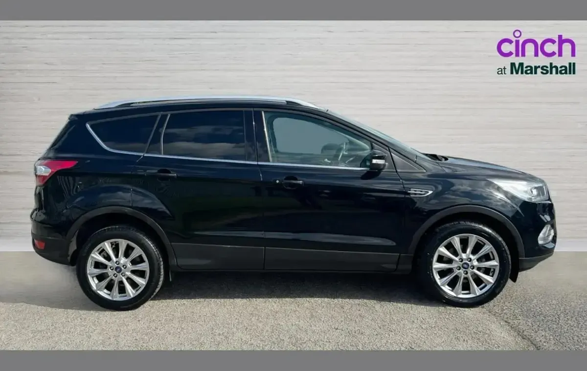 Used Ford Kuga Titanium 147 HP (108 kW) 2019 Black SUV