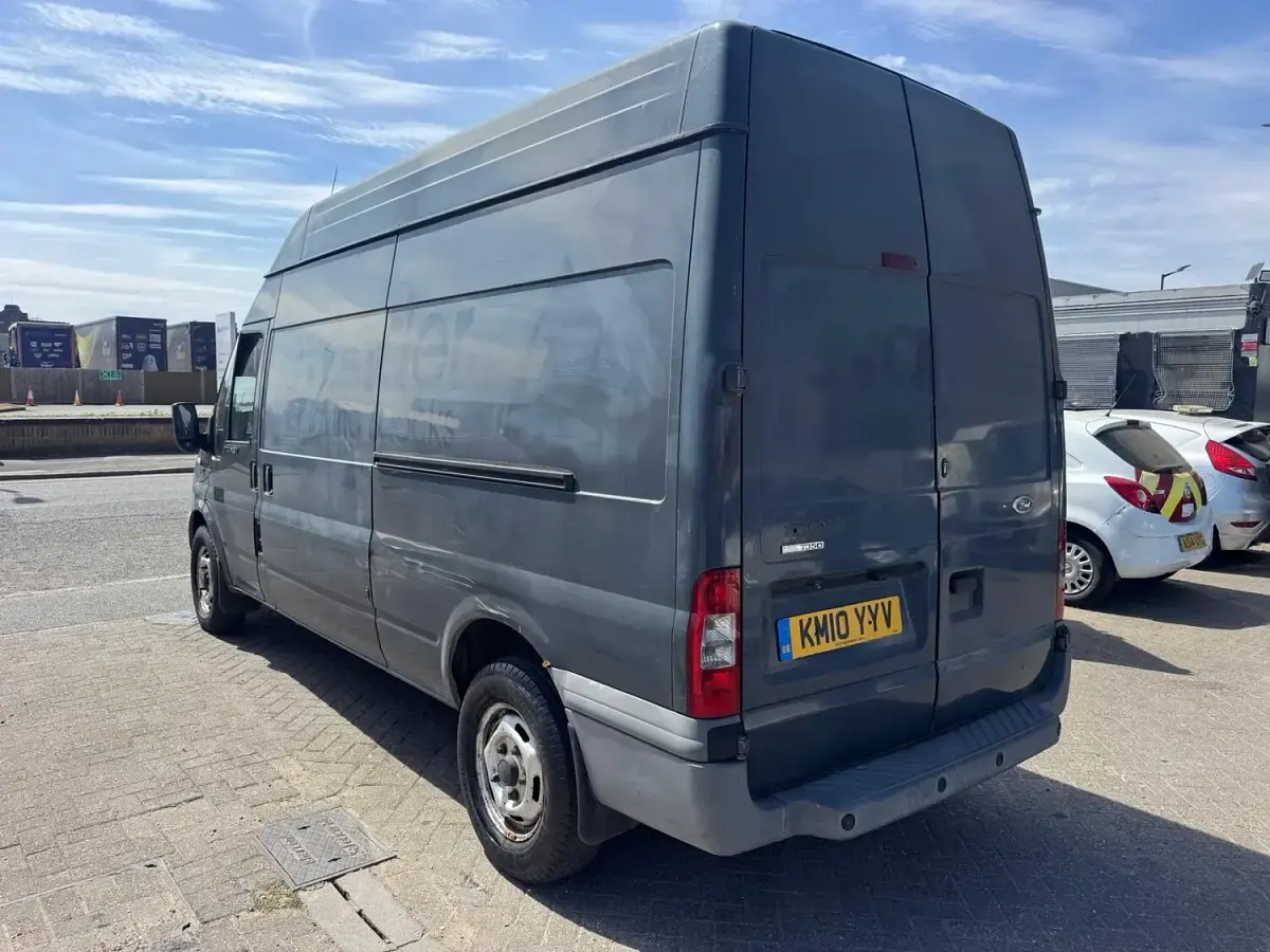 Used Ford Transit 115 HP (84 kW) 2010 Black Van