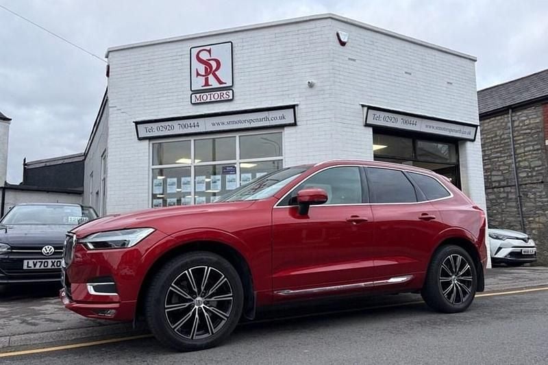 Used Volvo XC60 Inscription 250 HP (183 kW) 2019 Red SUV