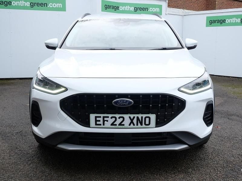 Used Ford Focus Active 2022 White Estate