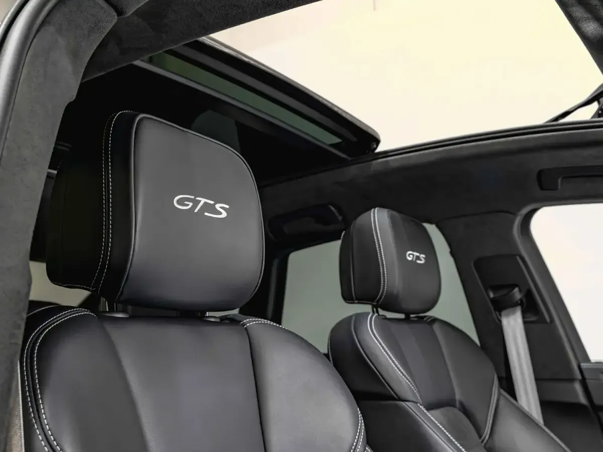 Used Porsche Macan 2023 Grey SUV