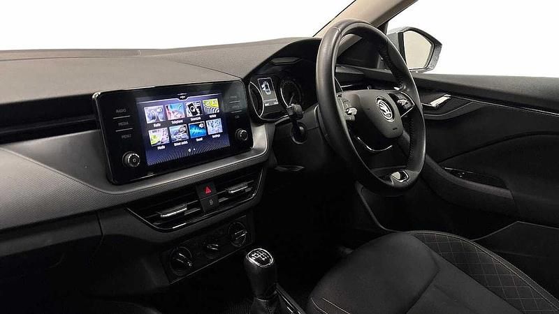 Used Skoda 110 R SE 81 HP (59 kW) 2022 Brilliant silver metallic Estate