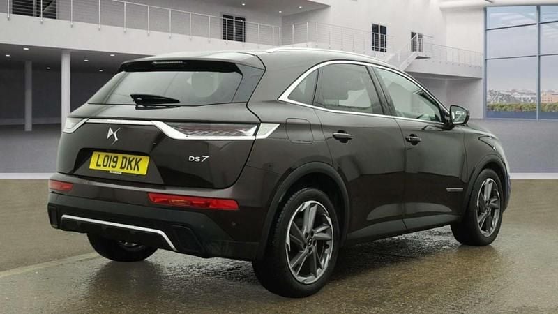 Used DS Automobiles DS7 Crossback Prestige 130 HP (95 kW) 2019 Brown SUV