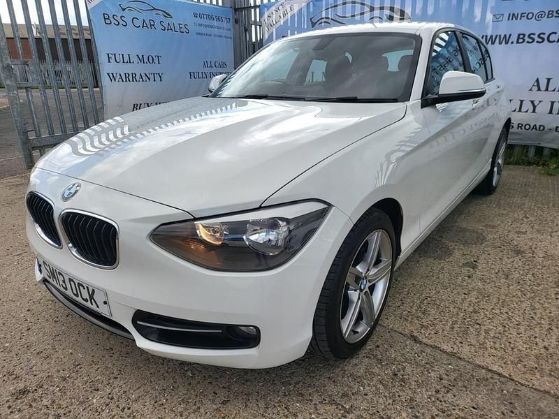 Used BMW 116 Sport Line 115 HP (84 kW) 2013 White Hatchback
