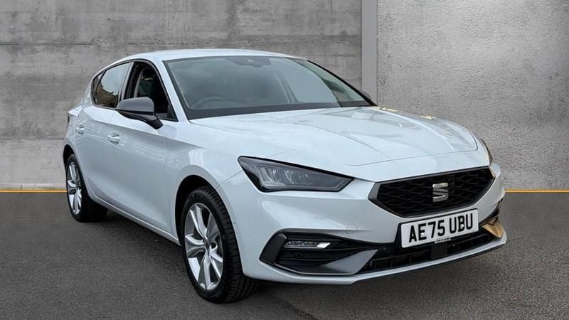 White Used 2025 Seat Leon FR Hatchback | £26,490 - Image 1/4