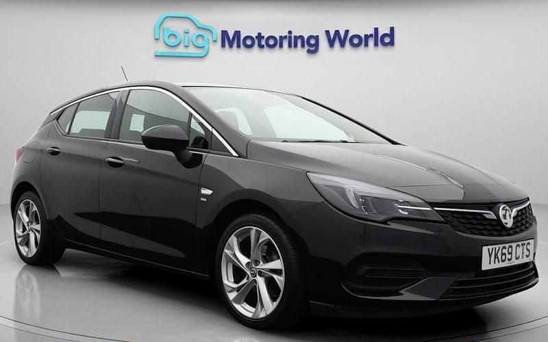 Used 2021 Vauxhall Astra SRi Hatchback | £9,100 (Good price) - Image 1/4