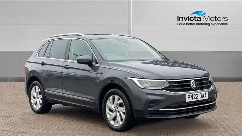 Used VW Tiguan Life 150 HP (110 kW) 2022 Grey SUV