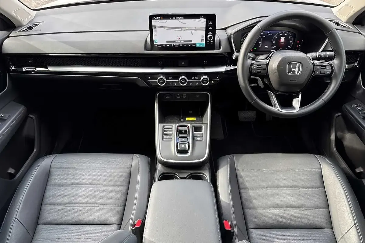 Used Honda CR-V Elegance 184 HP (135 kW) 2025 Platinum white SUV