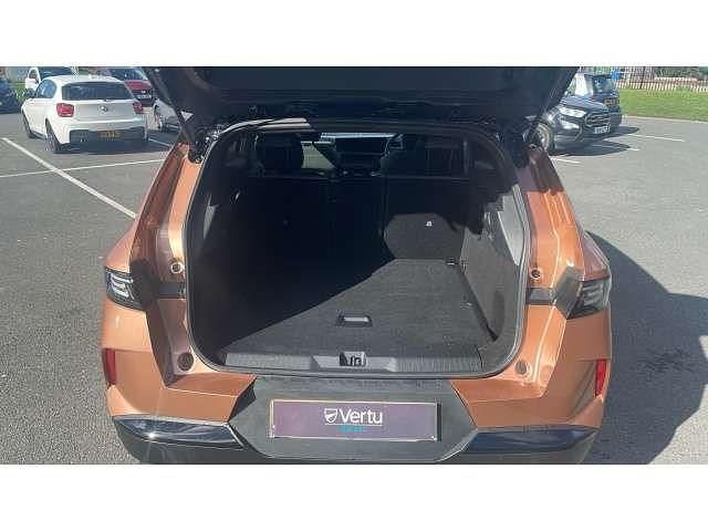 Used Vauxhall Grandland X 136 HP (100 kW) 2024 Brown SUV