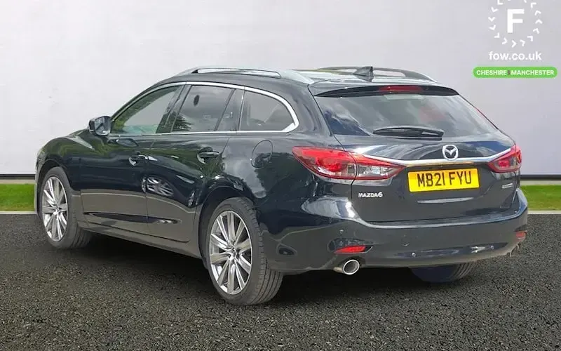 Usado Mazda 6 Inclusive 165 HP (121 kW) 2021 Preto Carrinha