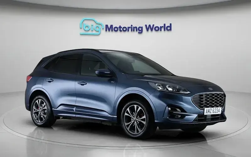 Used Ford Kuga ST-Line 225 HP (165 kW) 2023 Blue SUV