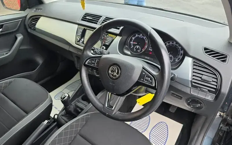 Gebraucht Skoda Fabia SE 95 PS (69 kW) 2021 Kombi