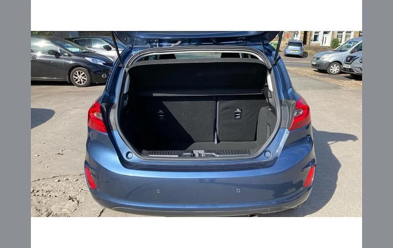 Used Ford Fiesta Titanium 100 HP (73 kW) 2020 Blue Hatchback