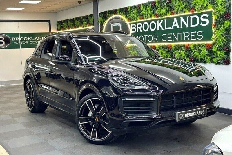 Black Used 2021 Porsche Cayenne SUV | £51,985 (Fair price) - Image 1/1