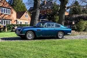 Used Aston Martin DB6 325 HP (239 kW) 1966 Blue Coupe
