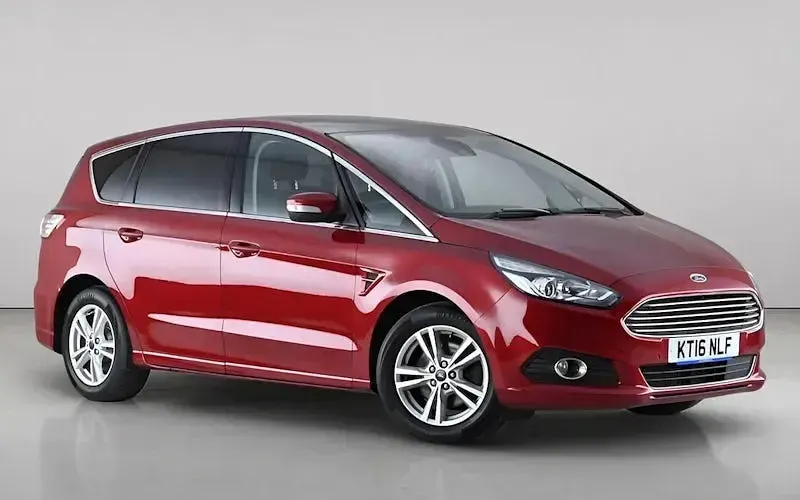 Used Ford S-MAX Titanium 179 HP (131 kW) 2018 MPV