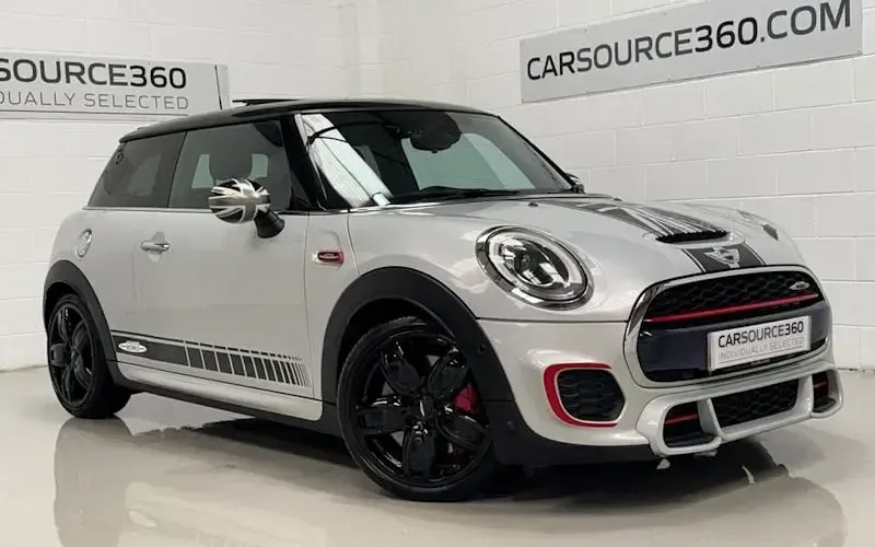 Used Mini John Cooper Works Hatch 231 HP (169 kW) 2017 Hatchback