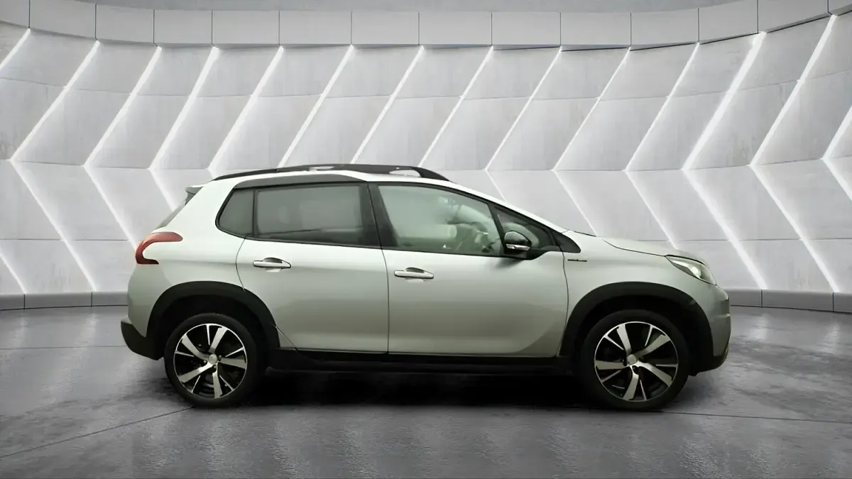 Used Peugeot 2008 GT-line 108 HP (79 kW) 2017 Grey SUV