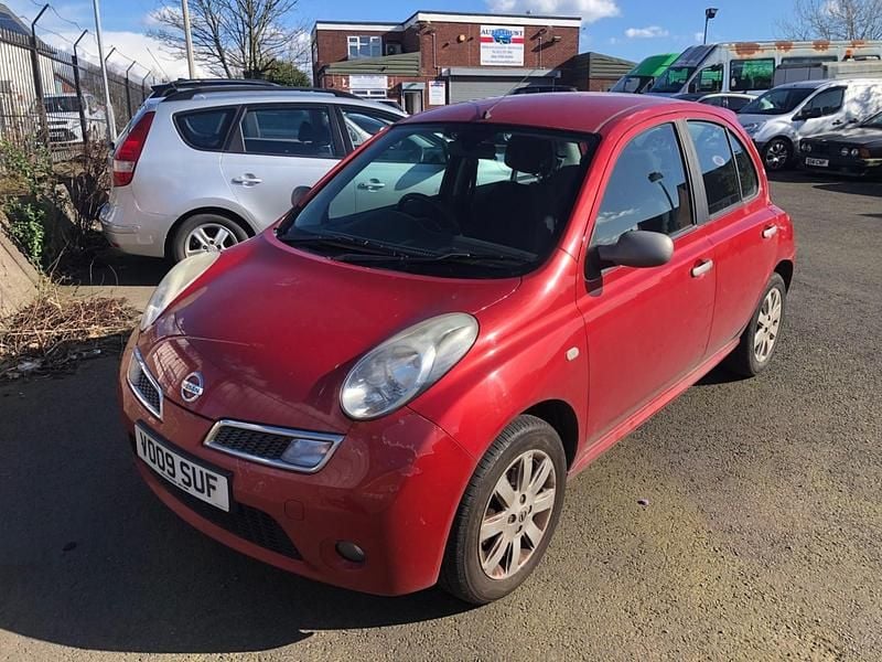 Used Nissan Micra 2009 Red metallic Hatchback