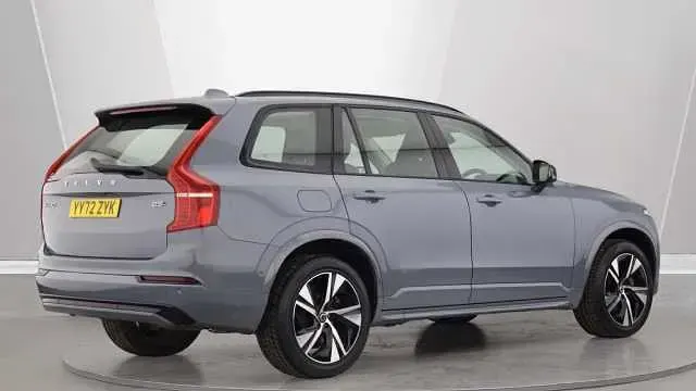 Used Volvo XC90 Plus 235 HP (172 kW) 2023 SUV