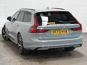 Second-hand Volvo V90 Plus 197 CP (144 kW) 2023 Gri Break