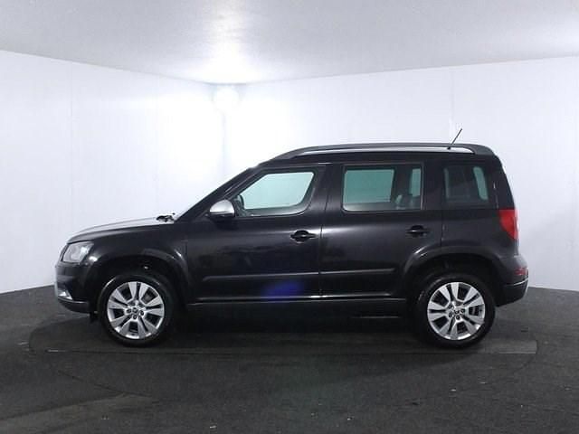 Używany Skoda Yeti SE L 110 KM (80 kW) 2016 Czarny SUV